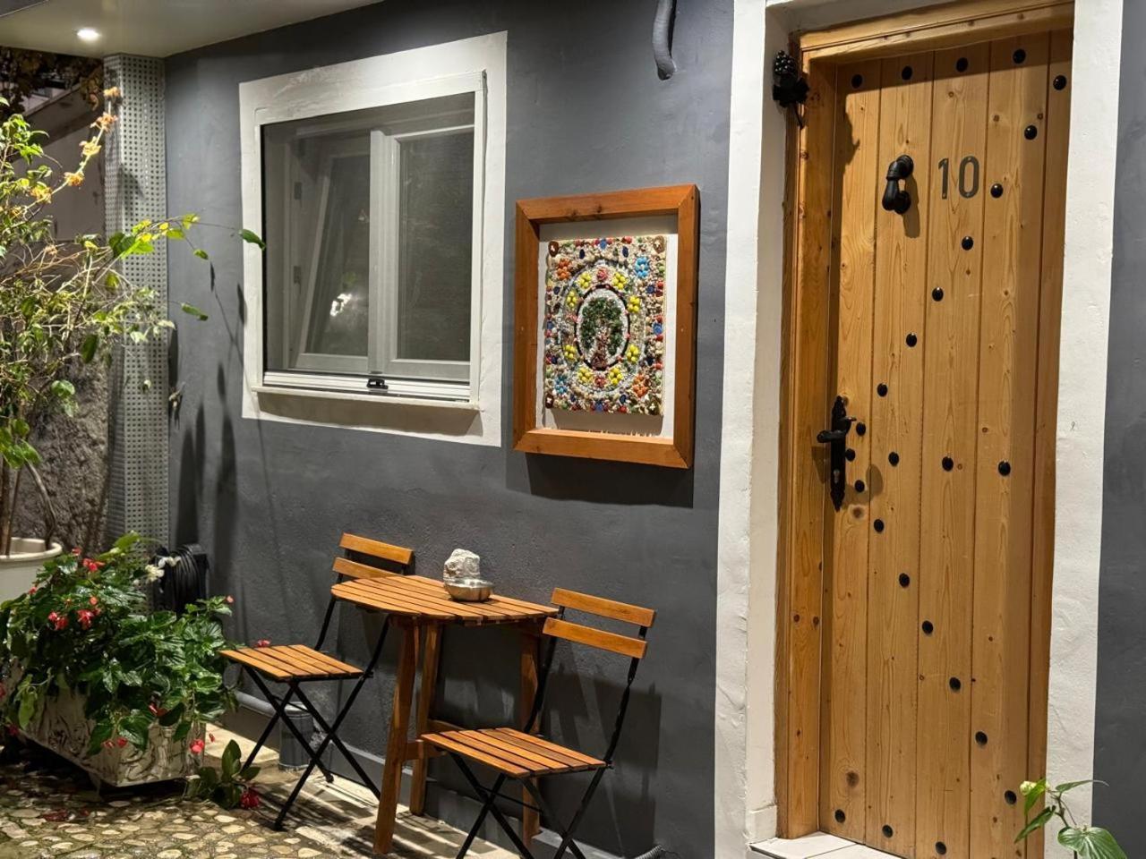 Ziv Boutique Apartments Town Square II Лефкада Экстерьер фото